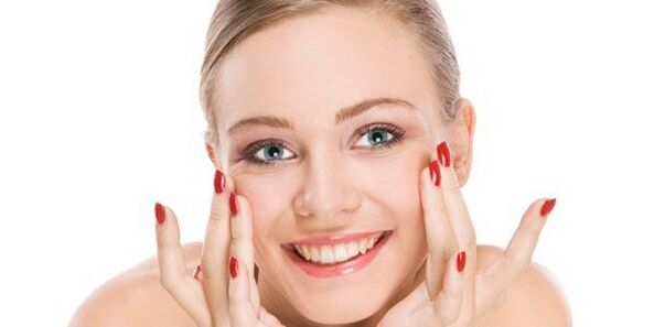 facial gymnastics exercises to rejuvenate the skin around the eyes